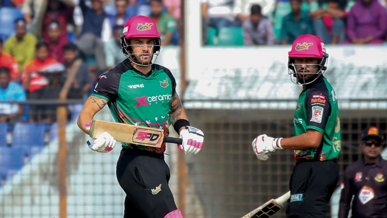 শক্তিশালী কুমিল্লার বিপক্ষে সিলেটের বড় সংগ্রহ