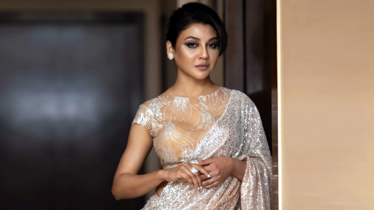 টাকা ফেরত দেওয়ার কারণ জানালেন জয়া