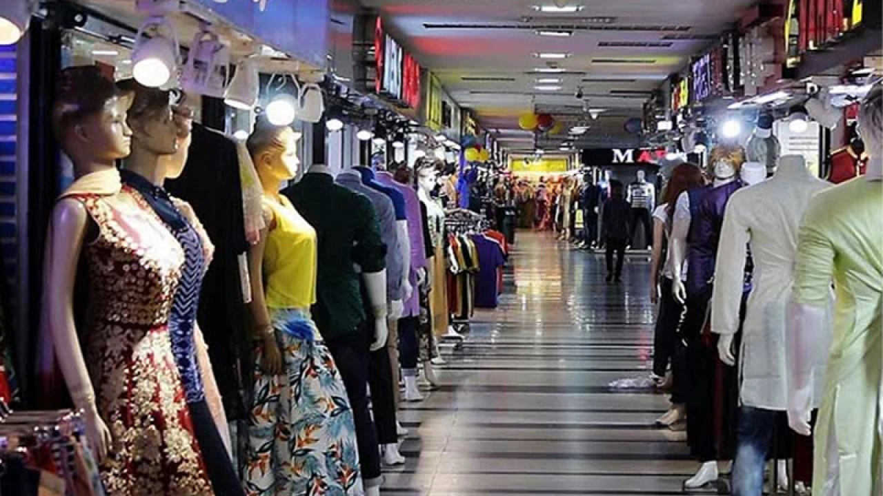 ঢাকার যেসব মার্কেট ও দোকানপাট বৃহস্পতিবার বন্ধ