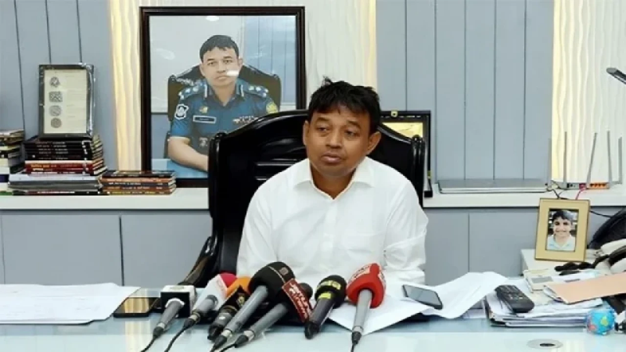 কোনো বড় ভাই ছাড় পাবে না