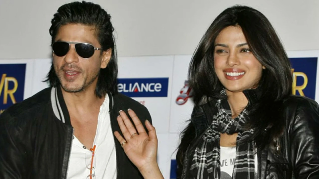 প্রিয়াঙ্কা-শাহরুখের প্রেমের গুঞ্জন, সত্যতা জানালেন বিবেক