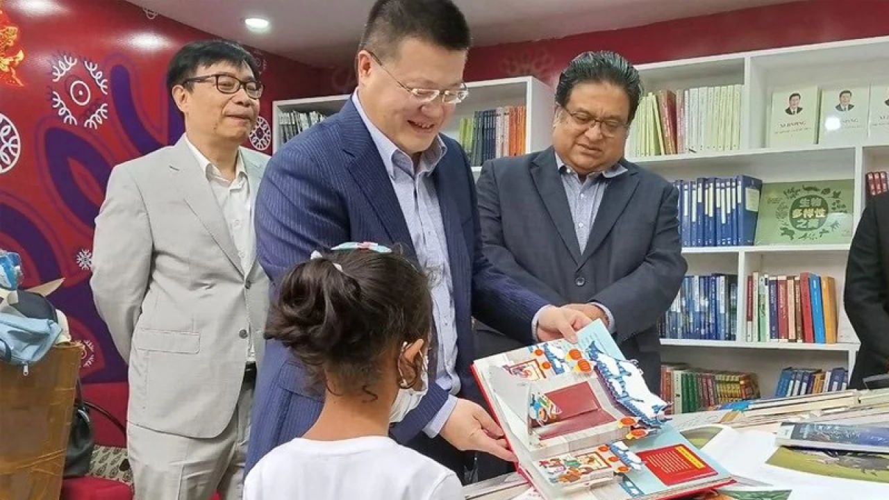 বাংলাদেশি মানুষ বই পড়তে পছন্দ করে: চীনা রাষ্ট্রদূত