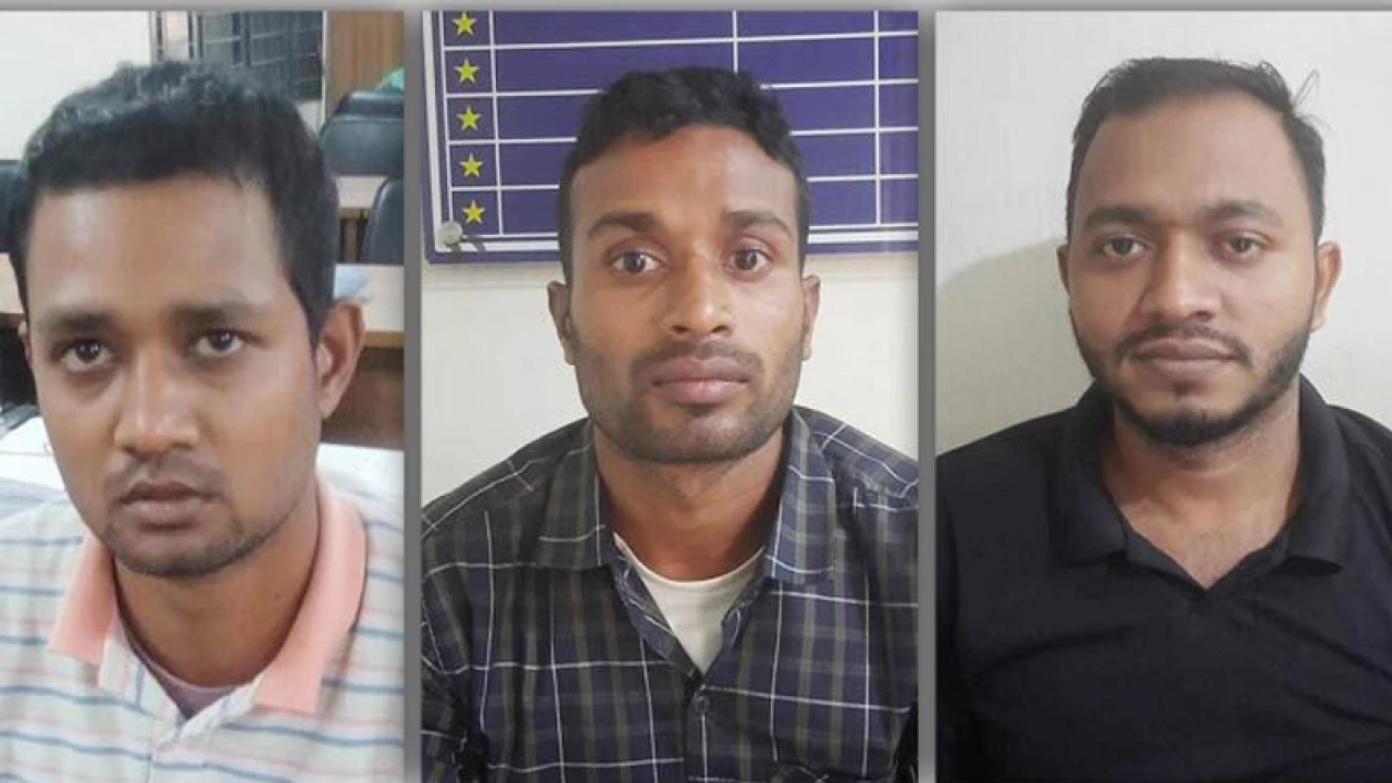 ৪৮ লাখ টাকার চুক্তিতে পরীক্ষায় বসেছিলেন তারা