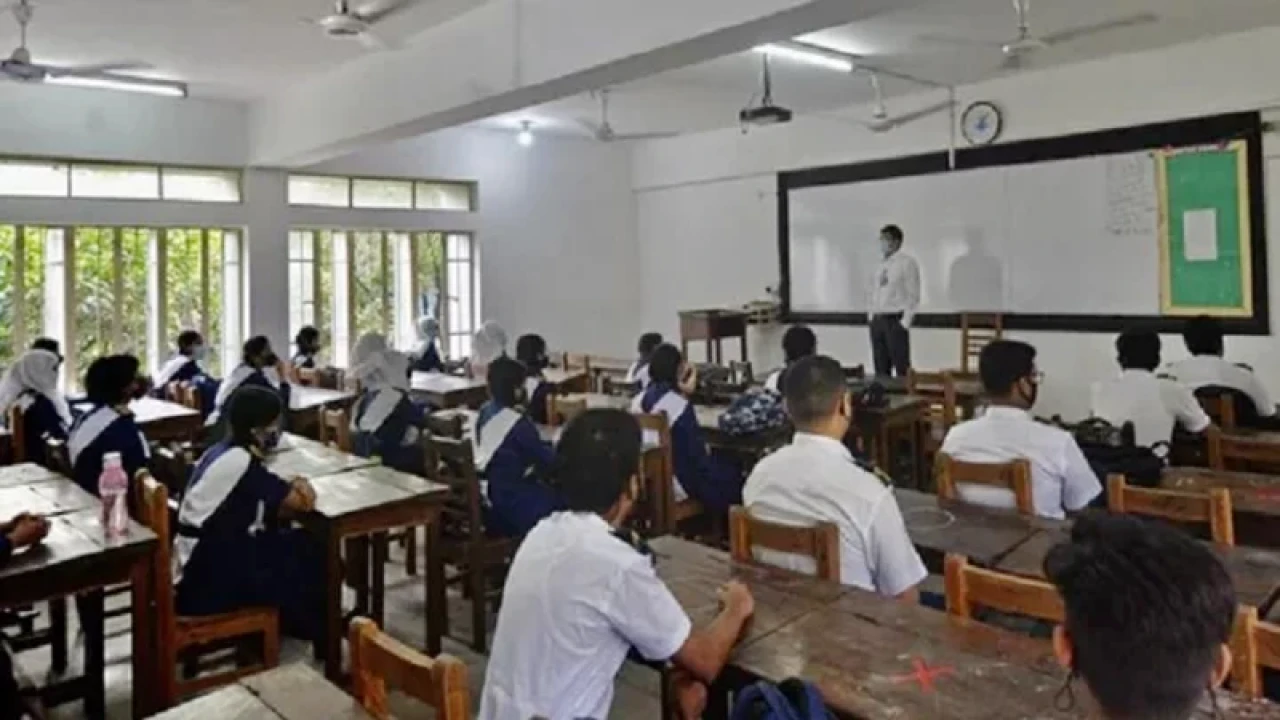 রমজানে স্কুল বন্ধ রাখার নির্দেশনা চেয়ে রিট