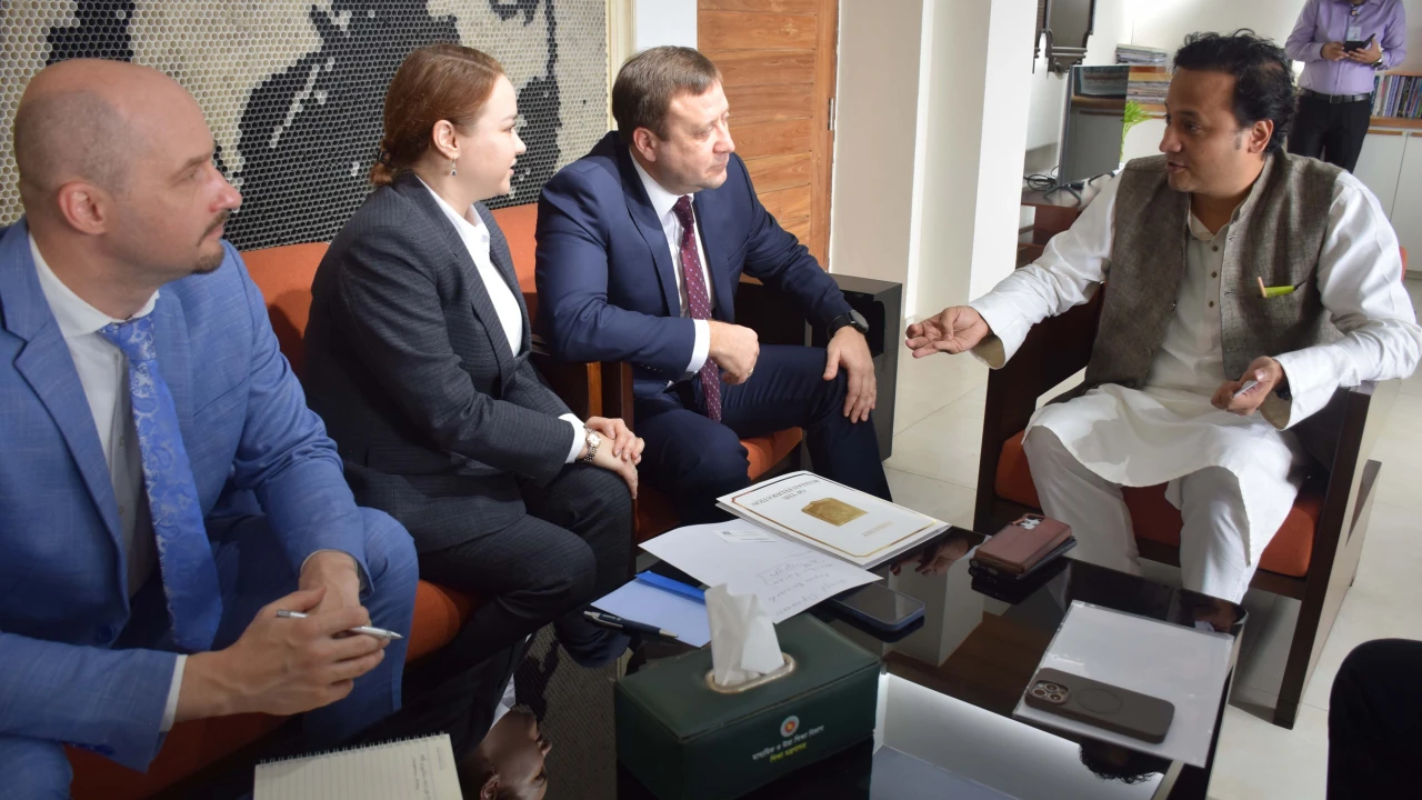 উচ্চমানের শিক্ষা গ্রহণ করা সম্ভব হলে বাংলাদেশ আরও উন্নত হবে: পাভেল শেভতসভ