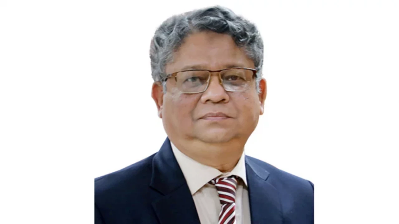 গণমাধ্যমের কারণেও জিনিসপত্রের দাম বাড়ে: বিচারপতি ইনায়েতুর রহিম