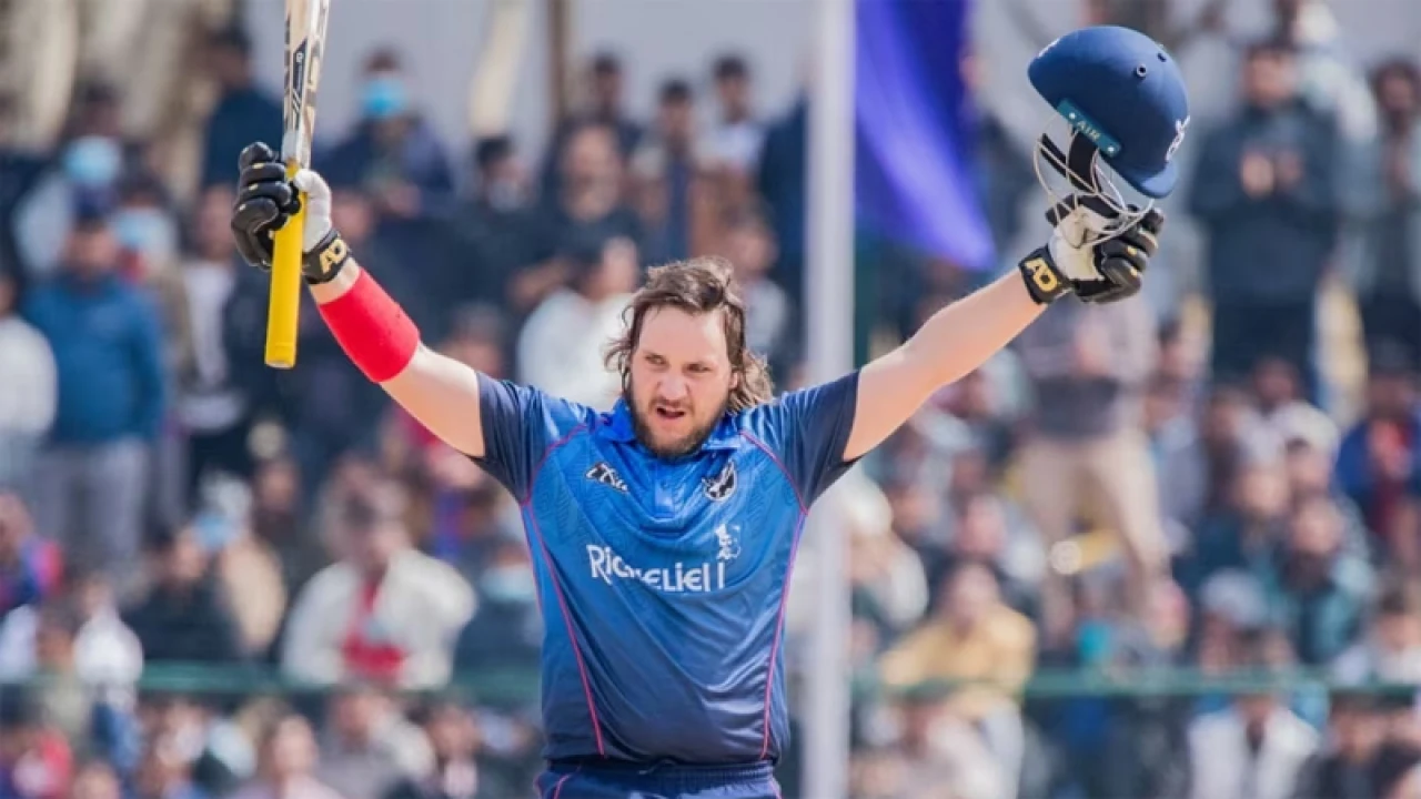 দ্রুততম টি-টোয়েন্টি সেঞ্চুরির রেকর্ড গড়লেন নামিবিয়ার ব্যাটার