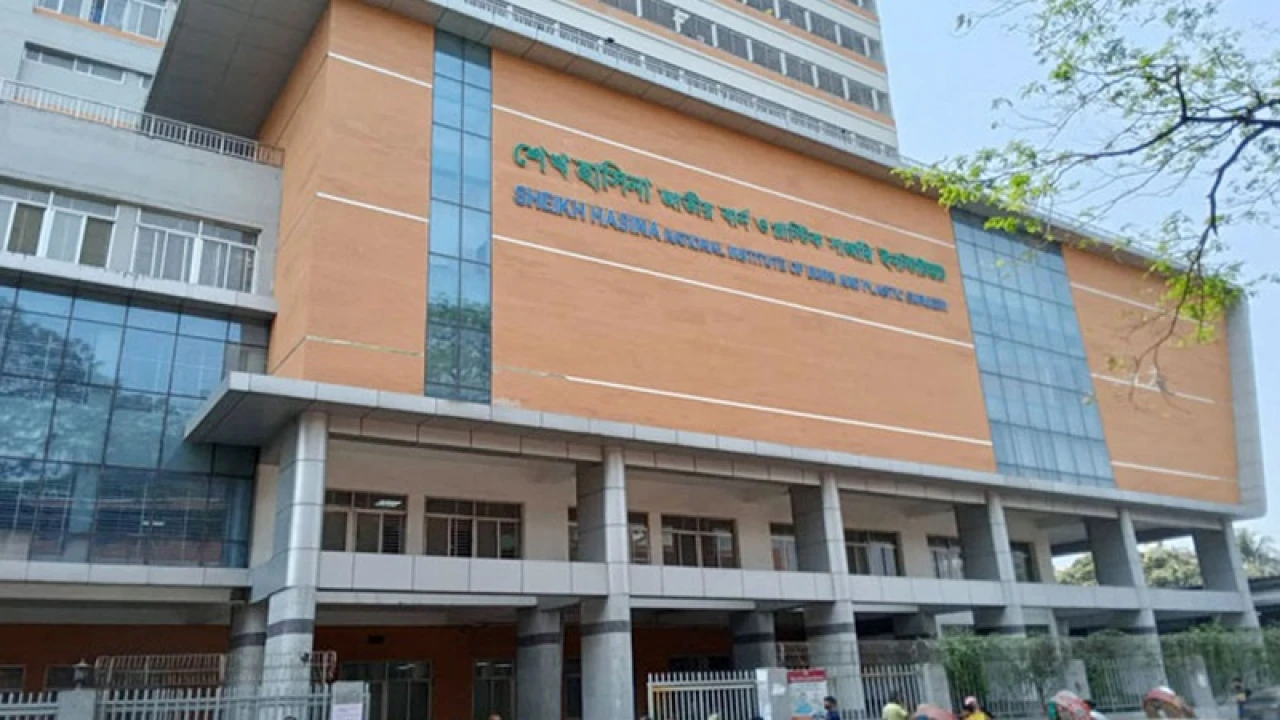 রাজধানীতে এক বাসায় দুই দফা বিস্ফোরণে দগ্ধ ৭