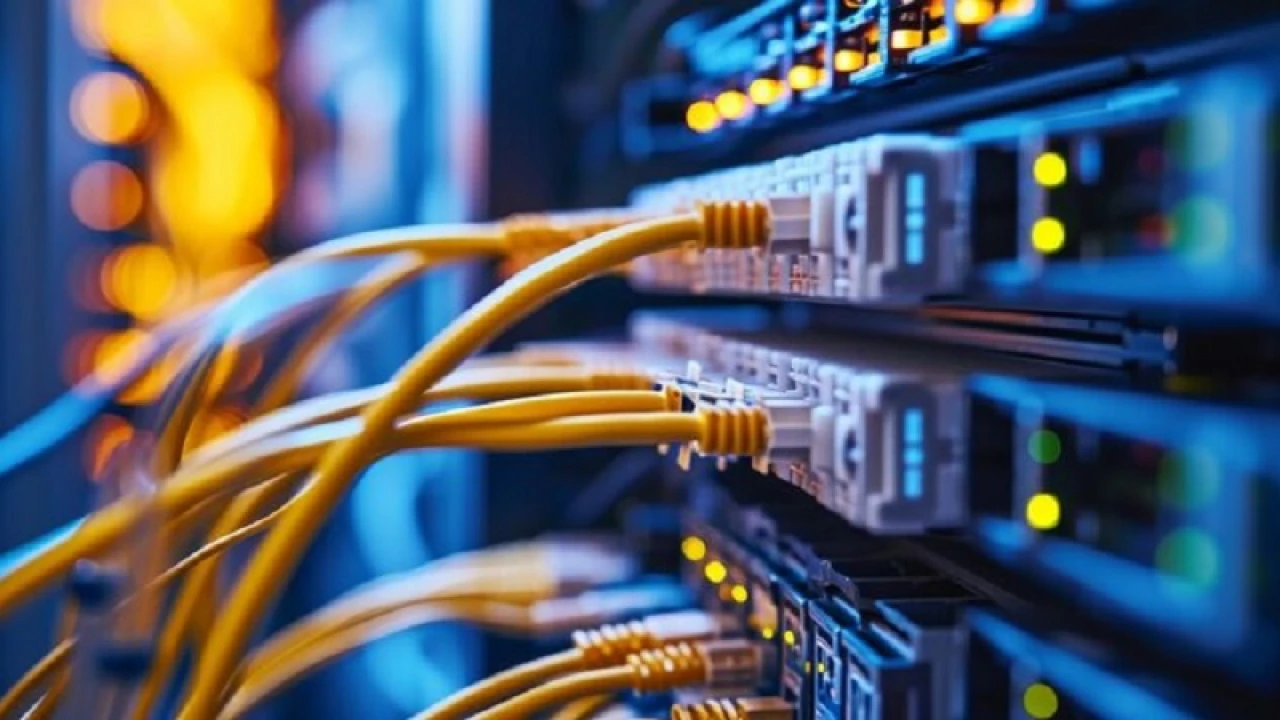 শনিবার ১২ ঘণ্টা আংশিক বন্ধ থাকবে ইন্টারনেট সেবা