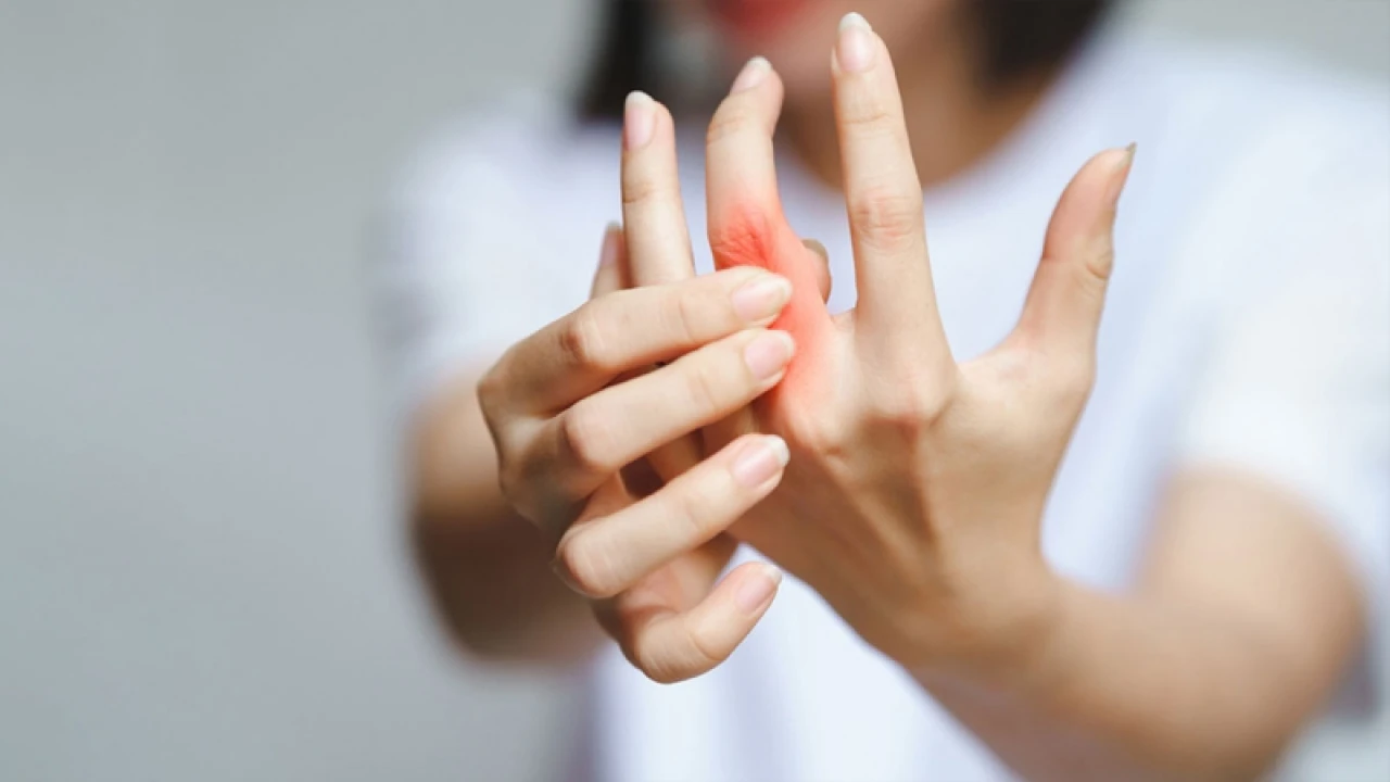 বাতের ব্যথা বাড়ছে, কী খাবেন?