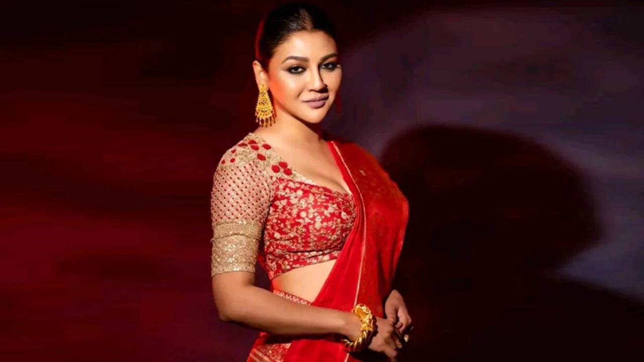 ব্যক্তিগত জীবন আড়ালে রাখতে পছন্দ করি - জয়া আহসান