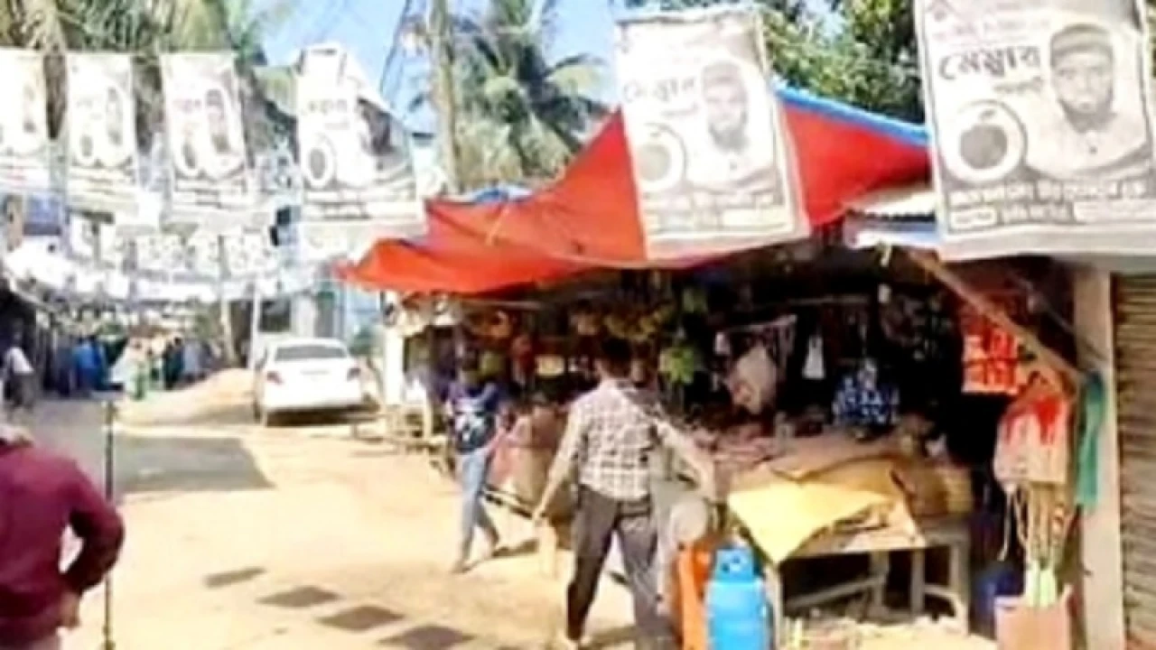 ব্যালটে আপেলের জায়গায় কদম, নির্বাচন স্থগিত