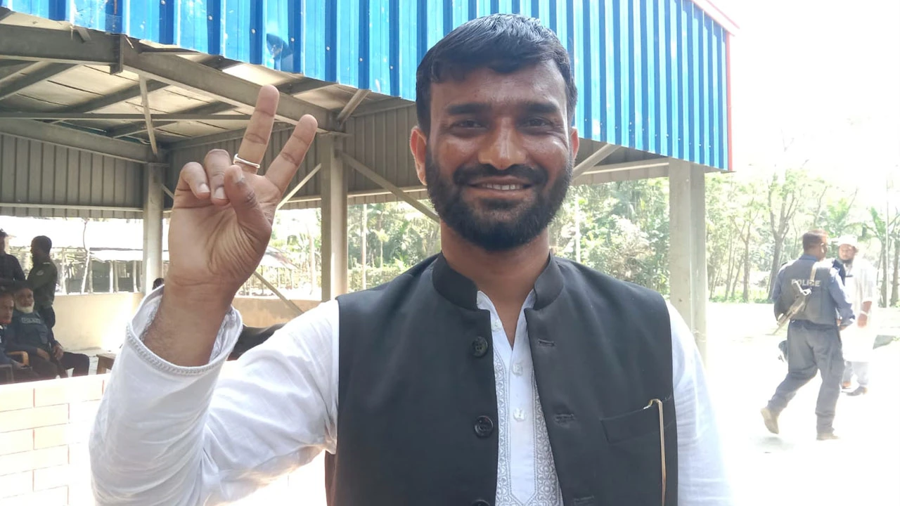 বাউফলের কেশবপুর ইউনিয়নের উপনির্বাচনে জয়ী অপু