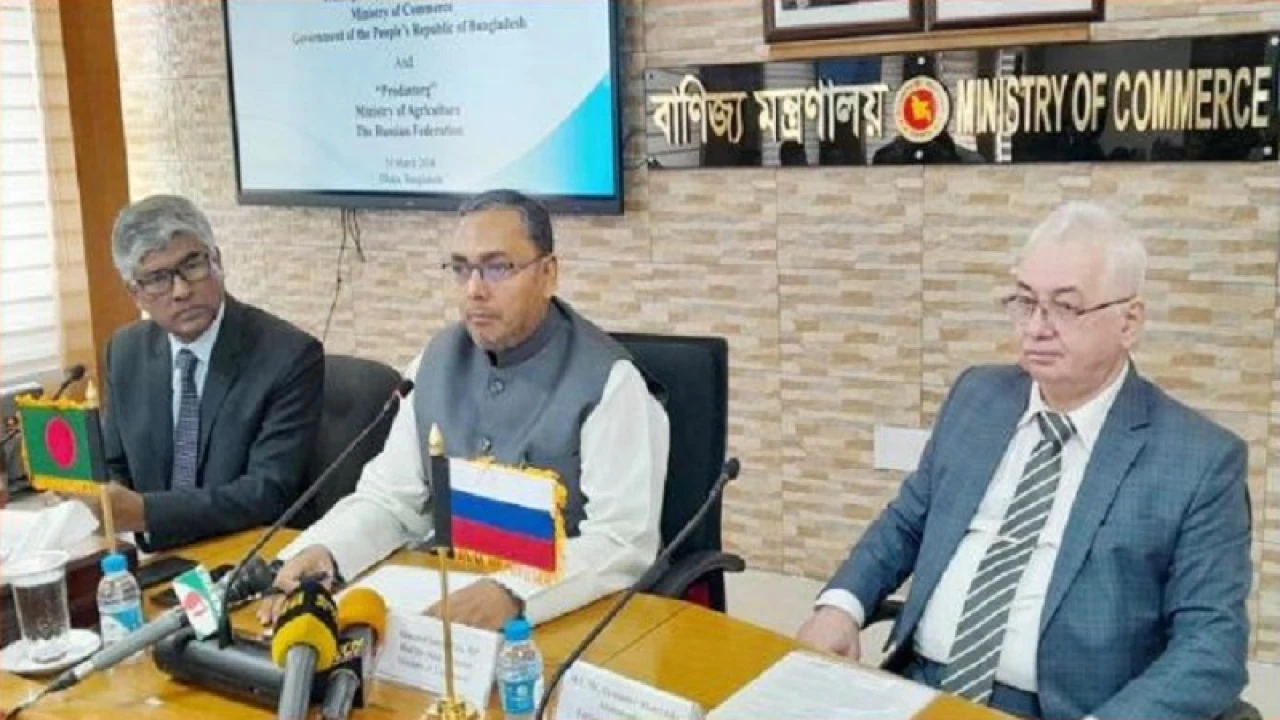 সব নিত্যপণ্যের দাম নির্ধারণ করে দেওয়া হবে: বাণিজ্য প্রতিমন্ত্রী