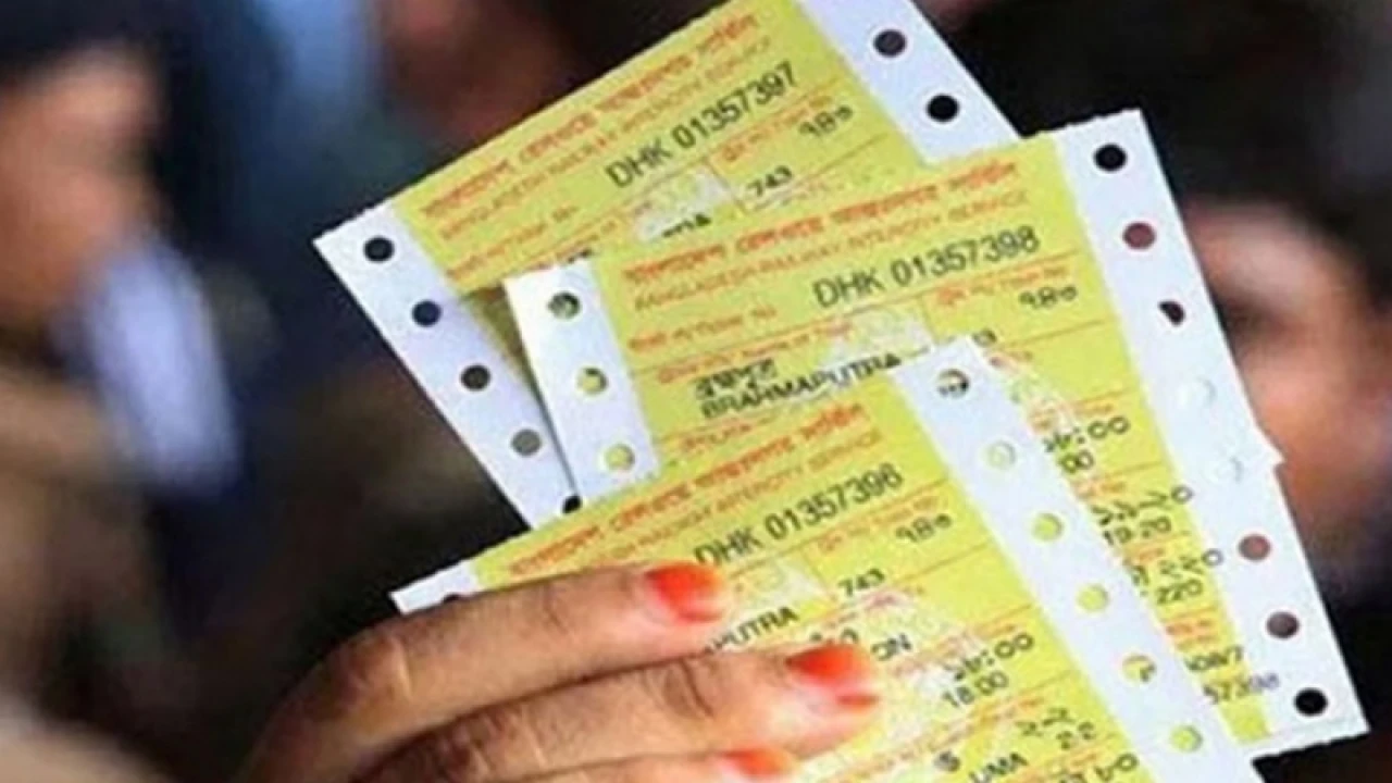 ঈদে ট্রেনের ফিরতি টিকিট বিক্রি শুরু ৩ এপ্রিল