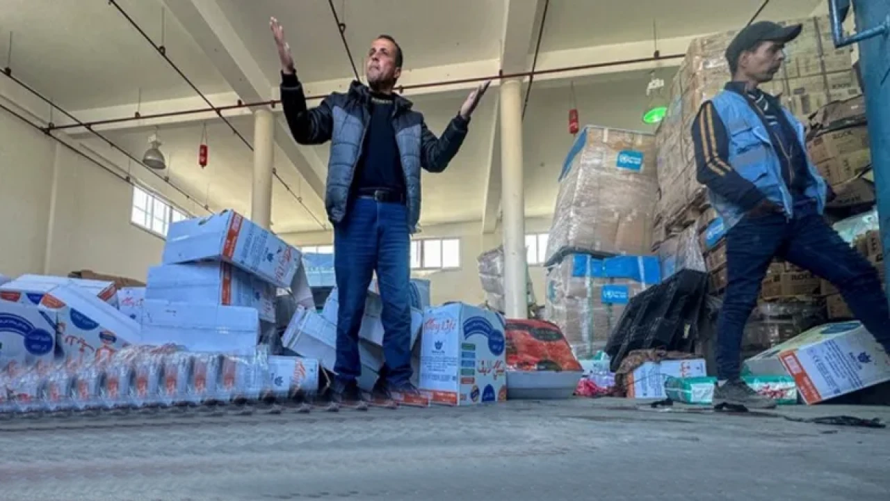 গাজার ত্রাণ কেন্দ্রে হামলা, জাতিসংঘের কর্মীসহ নিহত ৫