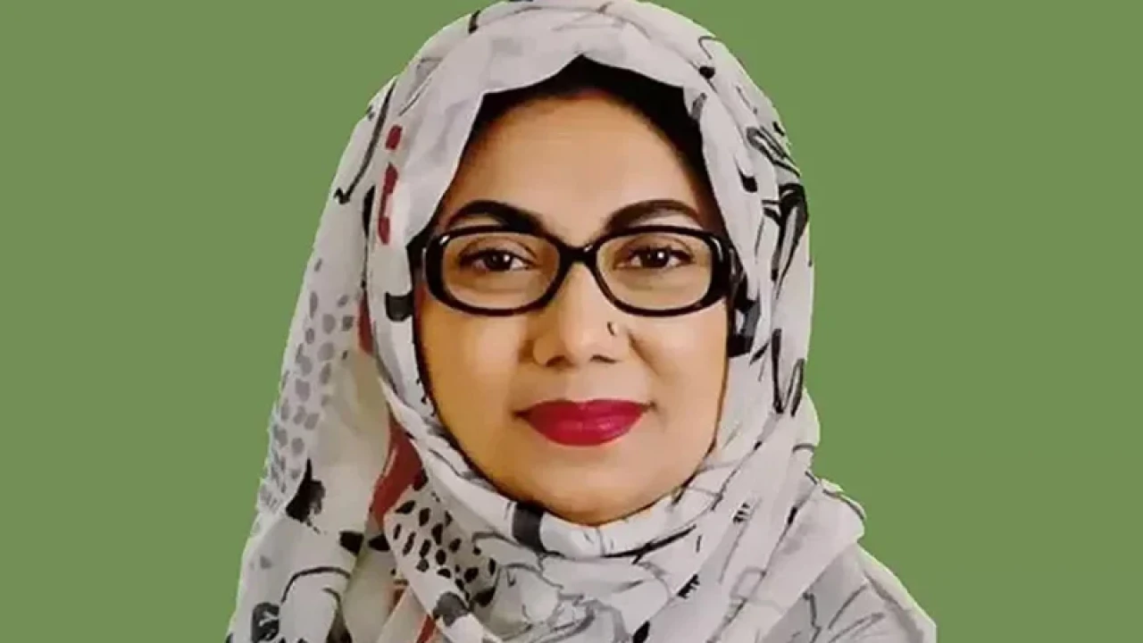 গুরুতর আহত আফরোজা আব্বাস, হাসপাতালে ভর্তি