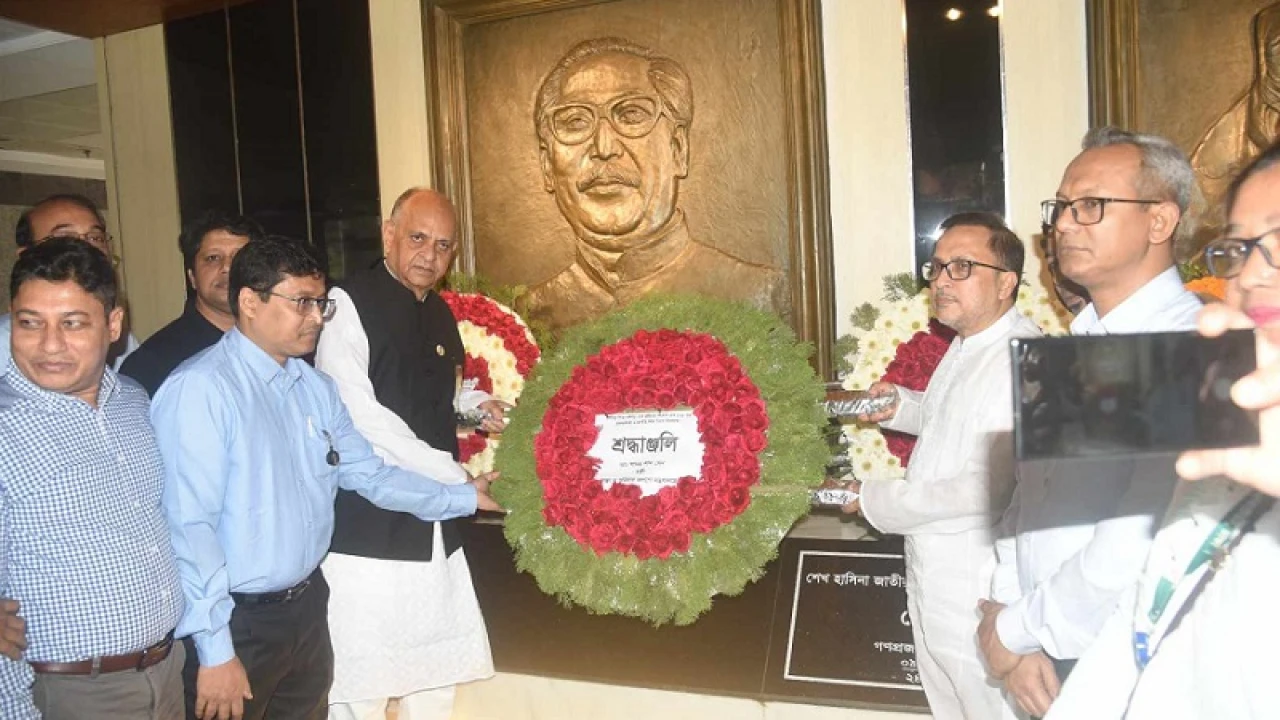 সিলিন্ডার বিস্ফোরণে দগ্ধদের নিয়ে সর্বশেষ যে তথ্য দিলেন স্বাস্থ্যমন্ত্রী