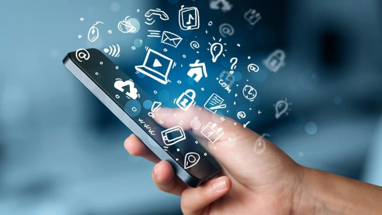 মোবাইল ইন্টারনেটের দাম ৩০ শতাংশ বেড়েছে