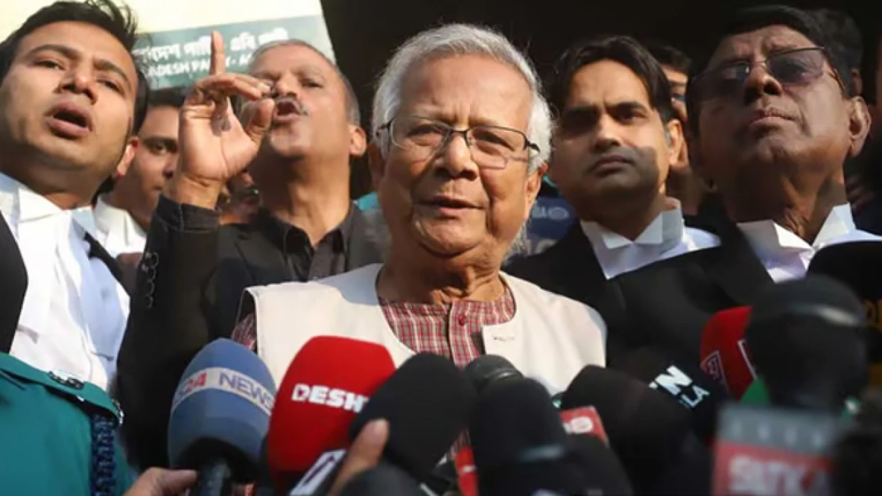 ড. ইউনূসের সাজা চলবে, বিদেশ যেতে জানাতে হবে আদালতকে