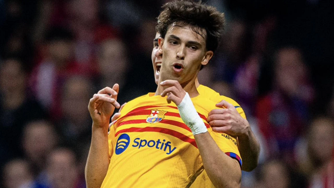 বার্সার ফেলিক্সের নামফলকে থুতু দিল আতলেতিকোর সমর্থকরা