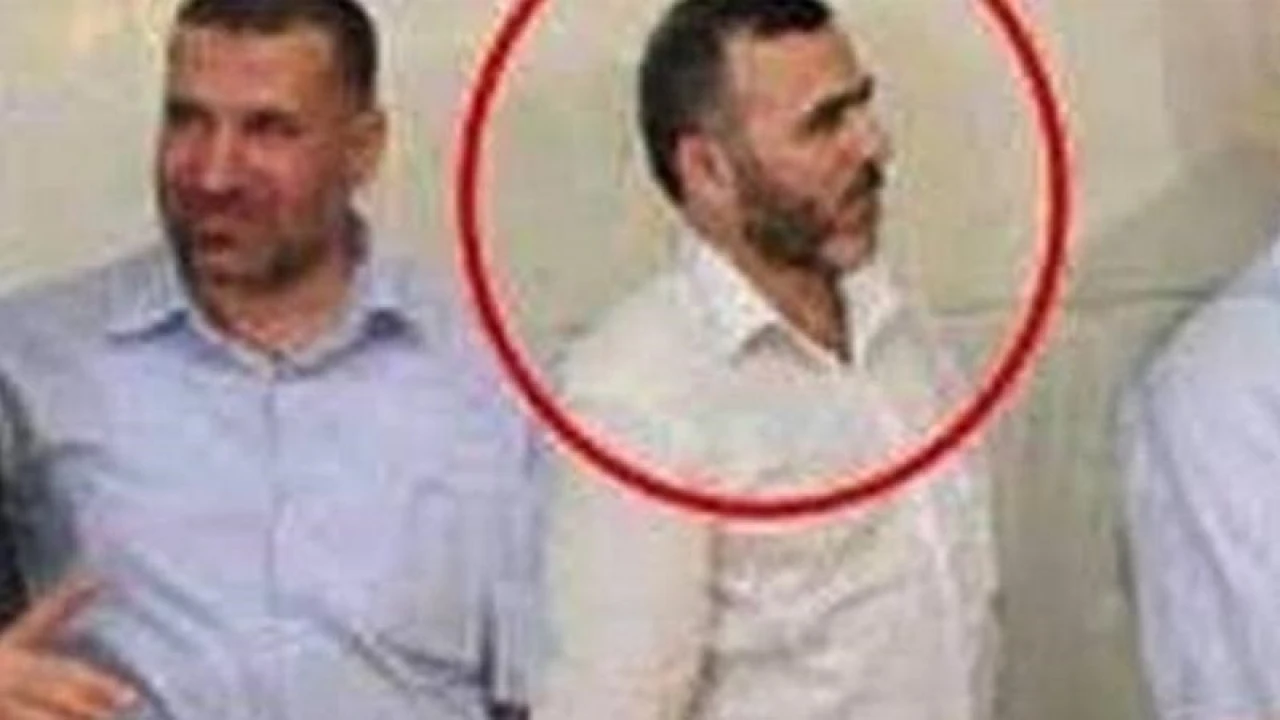 ইসরায়েলি বিমান হামলায় হামাসের শীর্ষ কমান্ডার নিহত