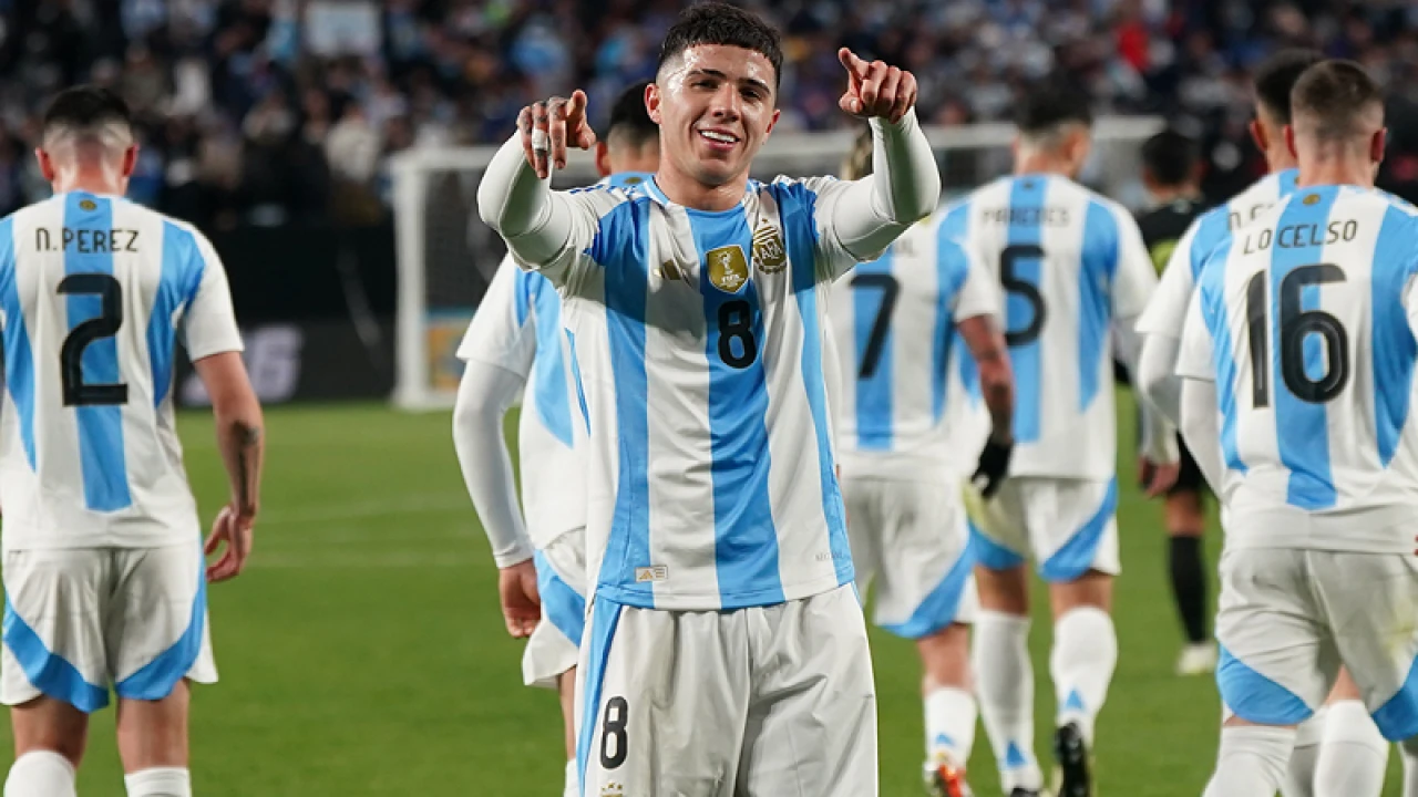 মেসি-দিবালাকে ছাড়াই বড় জয় পেল আর্জেন্টিনা