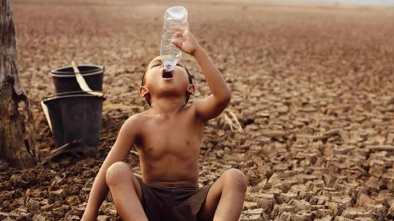 বিশুদ্ধ পানি থেকে বঞ্চিত বিশ্বের ২২০ কোটি মানুষ