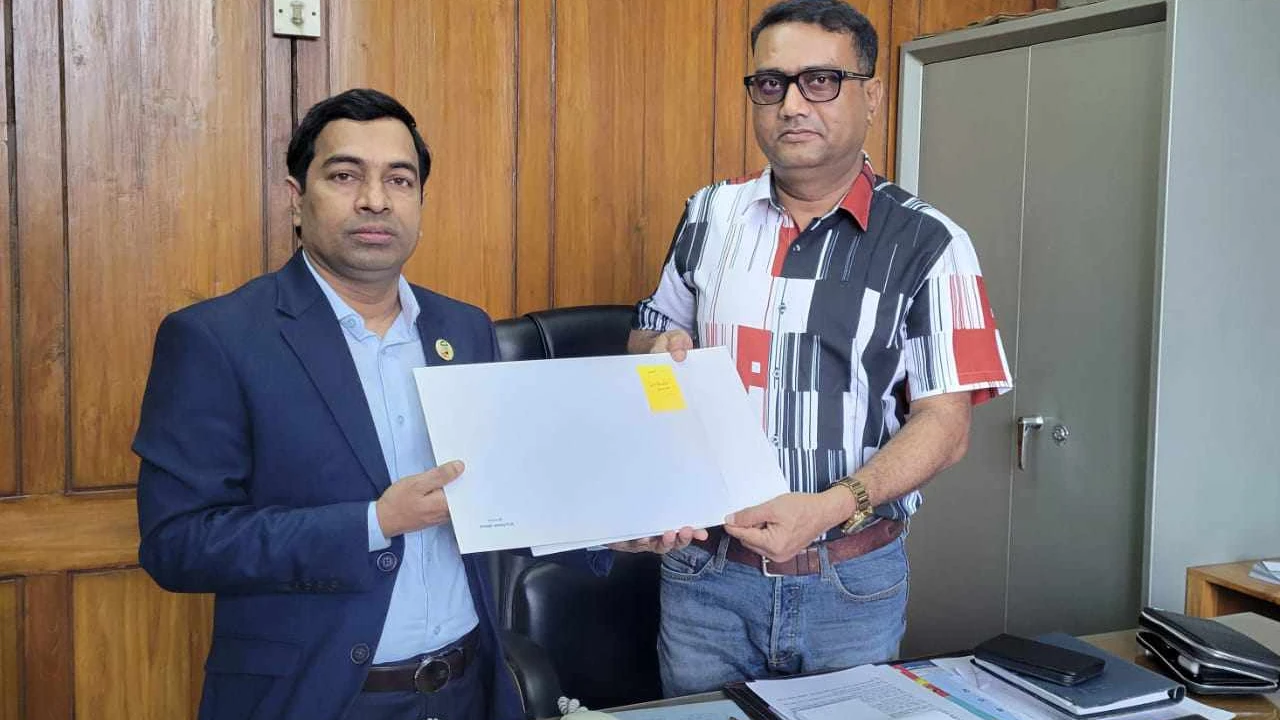 বিরোধীদলীয় নেতা ও উপনেতাকে ঈদ-নববর্ষের শুভেচ্ছা প্রধানমন্ত্রীর