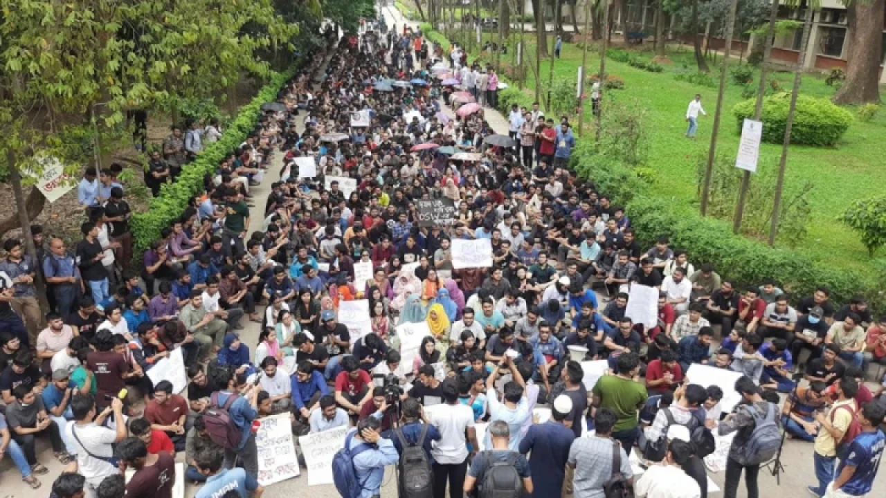 প্রধানমন্ত্রীর কাছে পাঠানো খোলা চিঠিতে যা লিখলেন বুয়েট শিক্ষার্থীরা