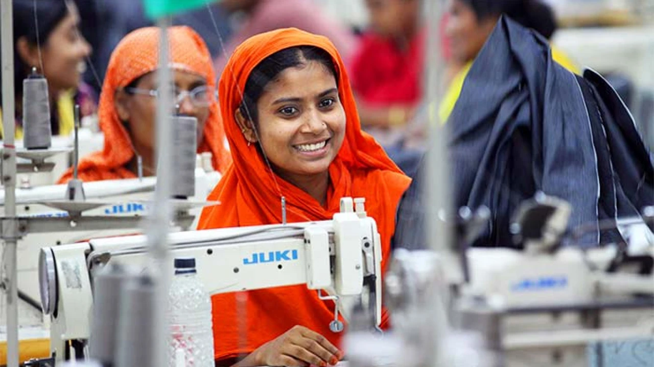 বেতন-বোনাস পেয়েছেন ৯৯ শতাংশ পোশাক শ্রমিক: বিজিএমইএ