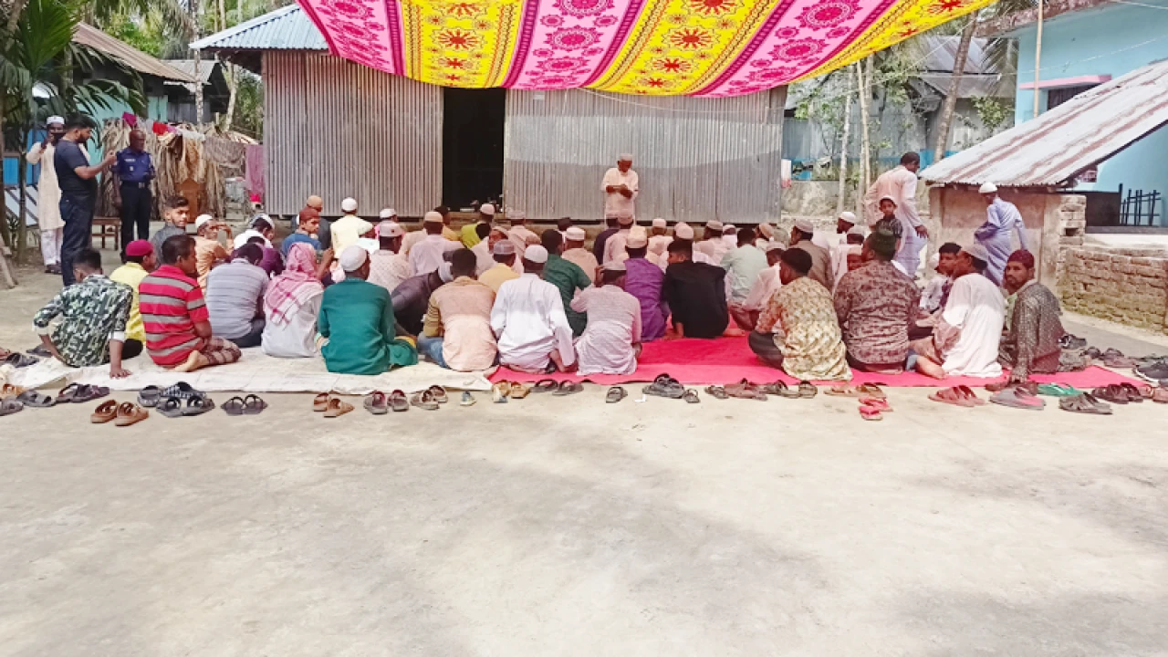 ভোলার ১০ গ্রামে ঈদ উদযাপন