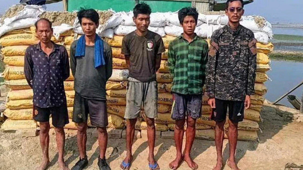 সীমান্ত পেরিয়ে বাংলাদেশে বিজিপির আরও ৫ সদস্য