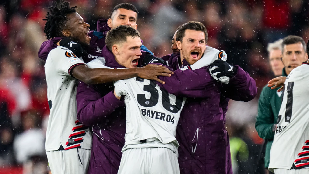 রেকর্ড গড়ে ট্রেবলের পথে আলোনসোর লেভারকুসেন