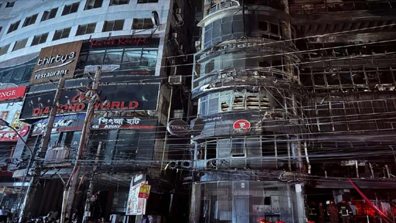 অবশেষে জানা গেলো বেইলি রোডে আগুনের ‘আসল কারণ’
