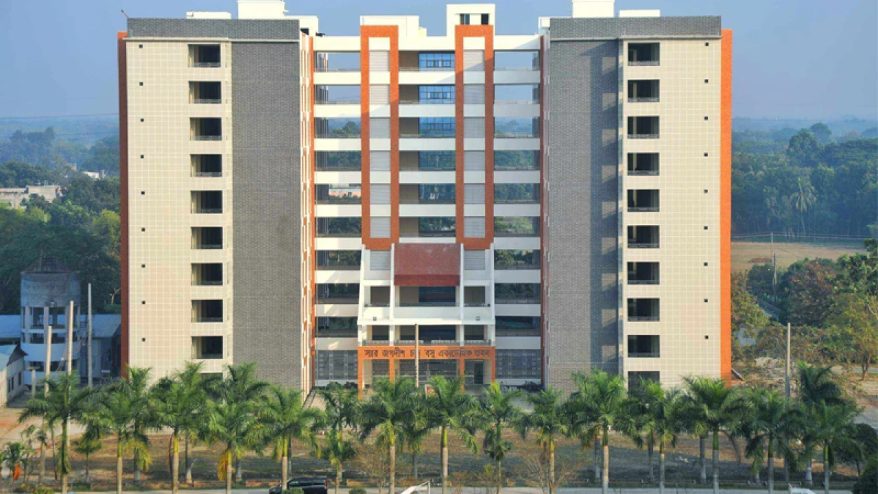 সকাল ১০টার পর কর্মচারীদের মাঠে কাজ না করানোর অনুরোধ