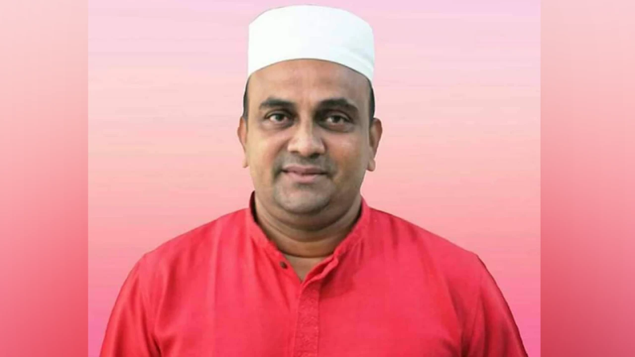 চেয়ারম্যান প্রার্থীকে ৪৮ ঘণ্টার মধ্যে কারণ দর্শানোর নির্দেশ