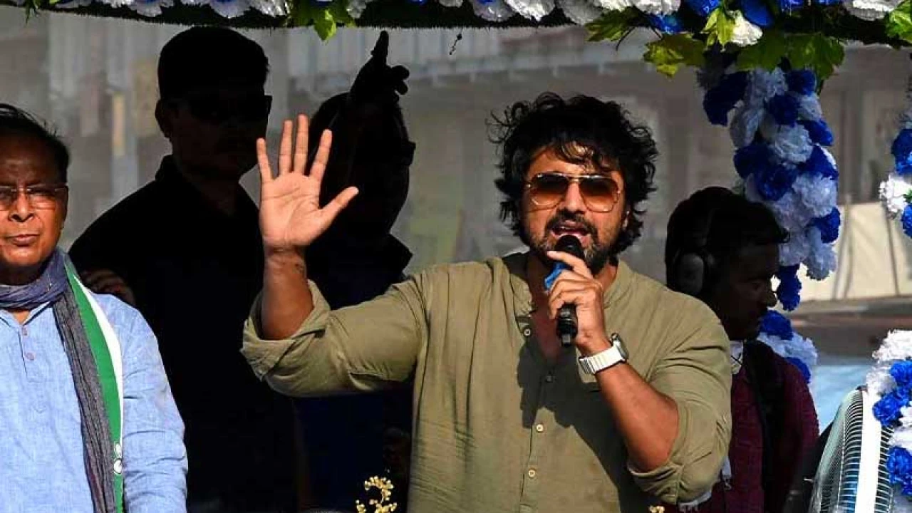 যত ভোট পাবেন, তত গাছ লাগাবেন দেব