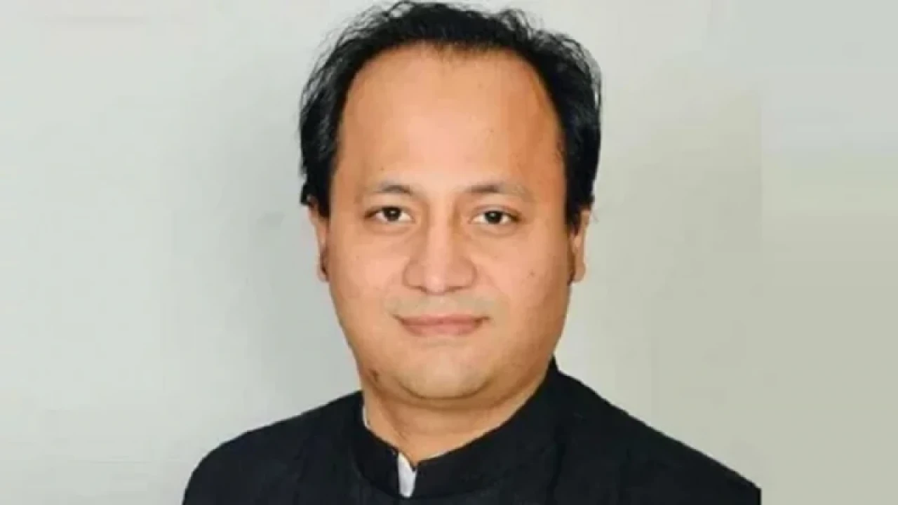 শিক্ষামন্ত্রীর পদত্যাগ চেয়ে আইনি নোটিশ