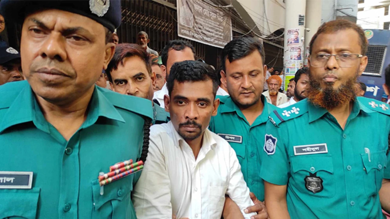 মানবপাচার মামলায় ৪ দিনের রিমান্ডে মিল্টন সমাদ্দার