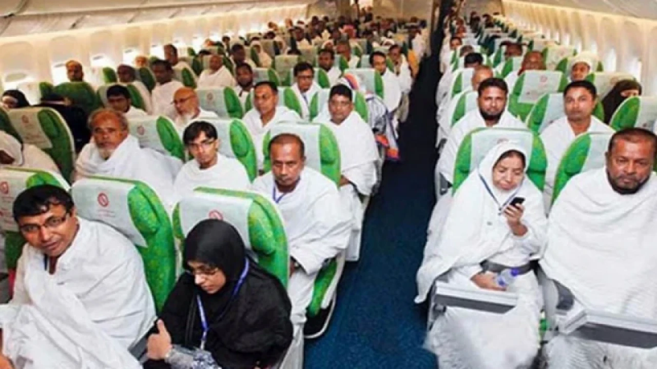 কোনো সমস্যা নেই, সঠিক সময়ে ভিসা পাবেন হজযাত্রীরা