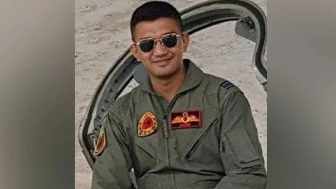 চট্টগ্রামে প্রশিক্ষণ বিমান বিধ্বস্তে আহত এক পাইলট মারা গেছেন