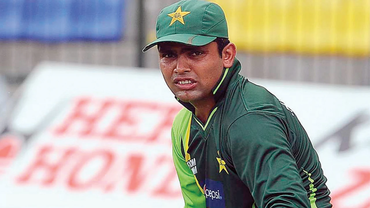 বাবরদের সমালোচনায় কামরান আকমল