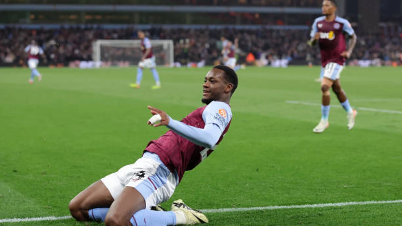 ৬ গোলের রোমাঞ্চে লিভারপুলকে রুখে দিল অ্যাস্টন ভিলা