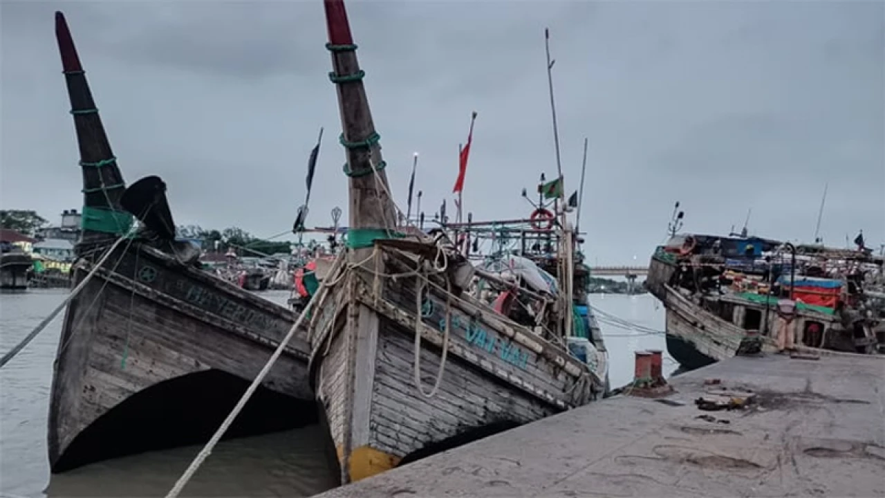 শুরু হচ্ছে মাছ শিকারে ৬৫ দিনের নিষেধাজ্ঞা