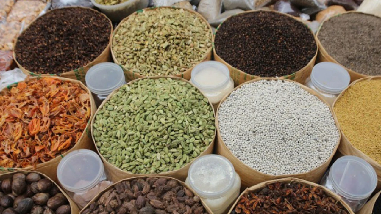 ঈদের তিন মাস আগেই মসলা আমদানি, দাম বাড়ানোর সুযোগ নেই