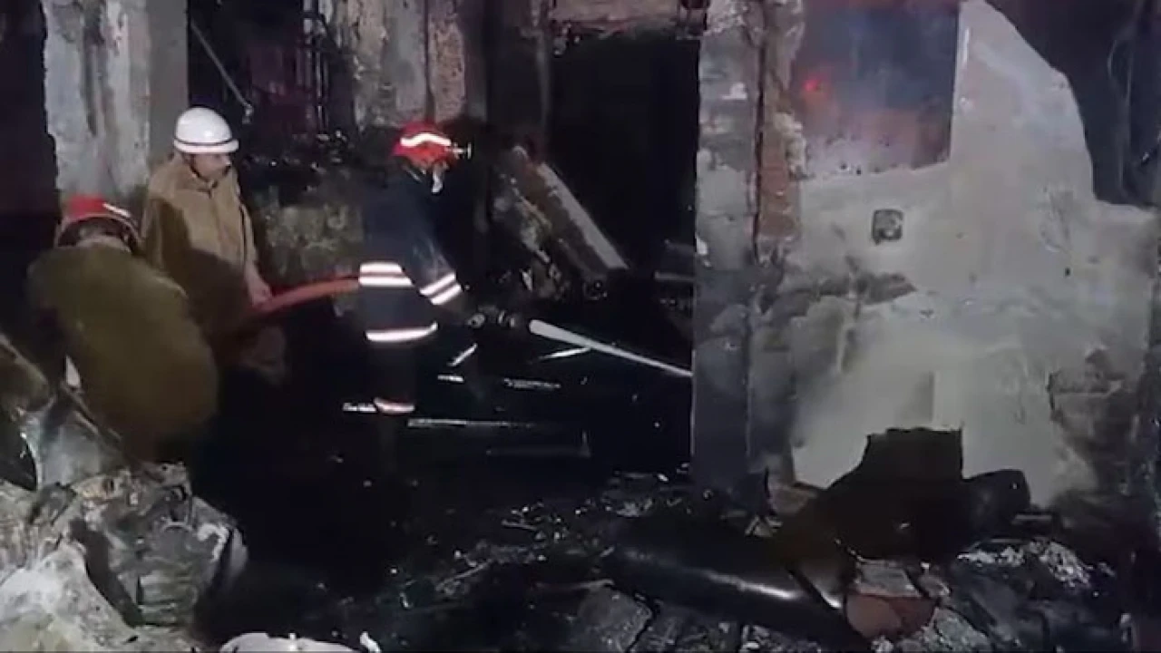 দিল্লিতে ‘বেবি কেয়ার সেন্টারে’ ভয়াবহ আগুন, ৭ শিশুর মৃত্যু