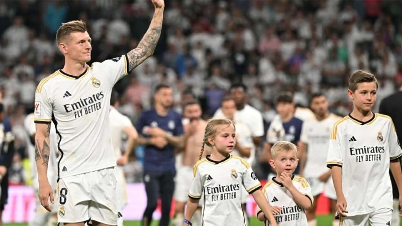 ঘরের মাঠে ক্রুসের বিদায় সুখকর হলো না