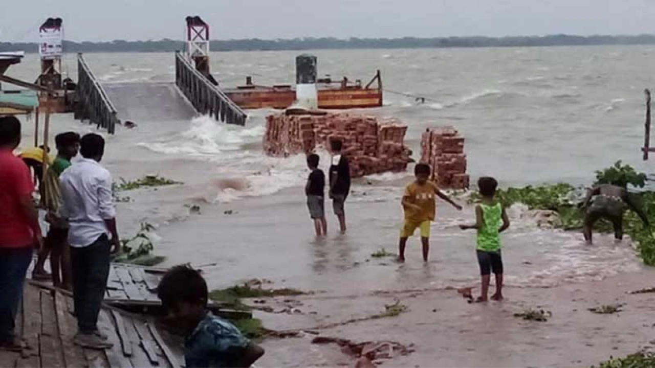 রিমালে ক্ষতিগ্রস্ত ৩৬ লাখ শিশু: সেভ দ্য চিলড্রেন