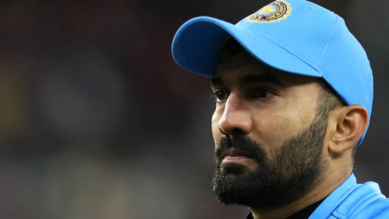 এবার সব ধরনের ক্রিকেট থেকে কার্তিকের অবসর